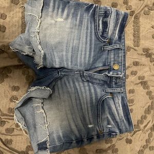 Vineyard Vines shorts